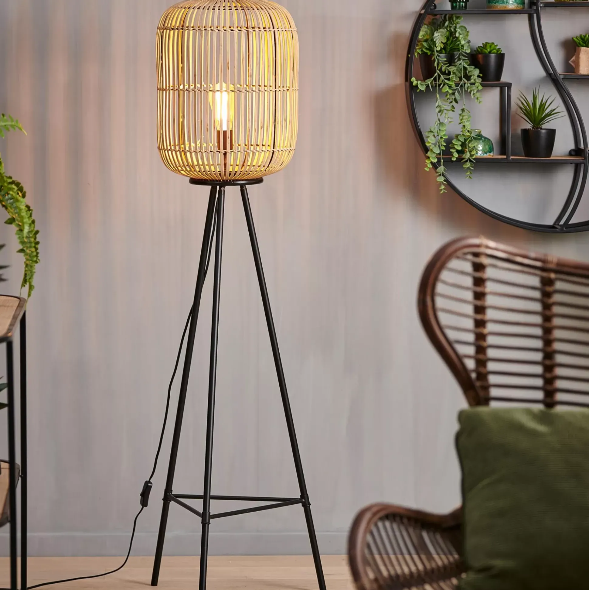 Lamparas De Pie<CASA Emilie Lampara De Pie Negro