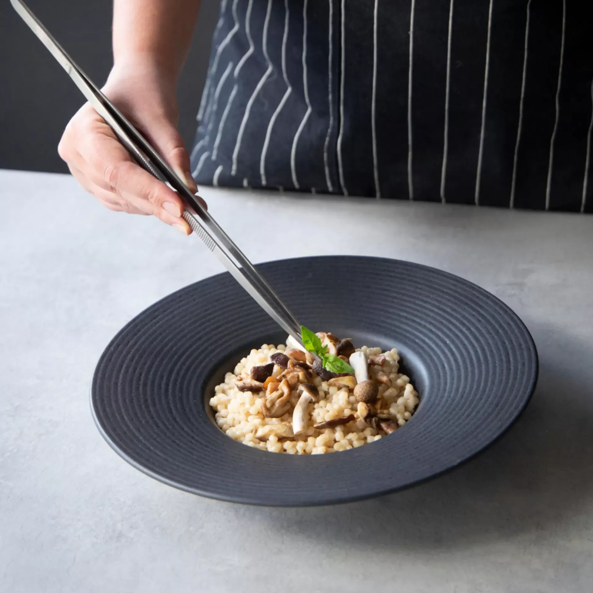 Platos<CASA Masterchef Plato Gourmet Negro